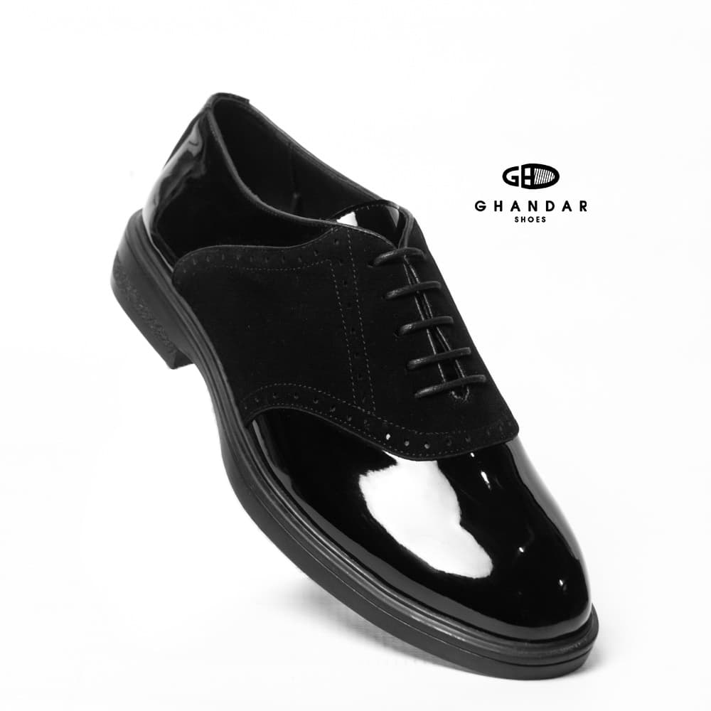 حذاء كلاسيك سادل لمّاع صناعي مستورد بشمواه أسود — صورة 7 من غندر